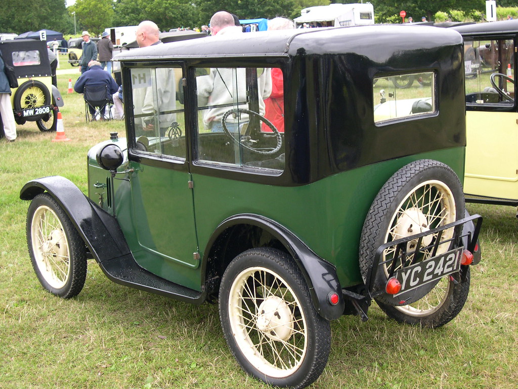 1927 Austin 7 Type R Top Hat Saloon_1.2 Clive Barker Flickr
