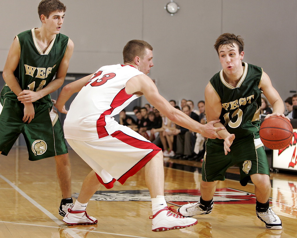 Against LinnMar/Wisco's Jason Bohannon Iowa City West's … Flickr