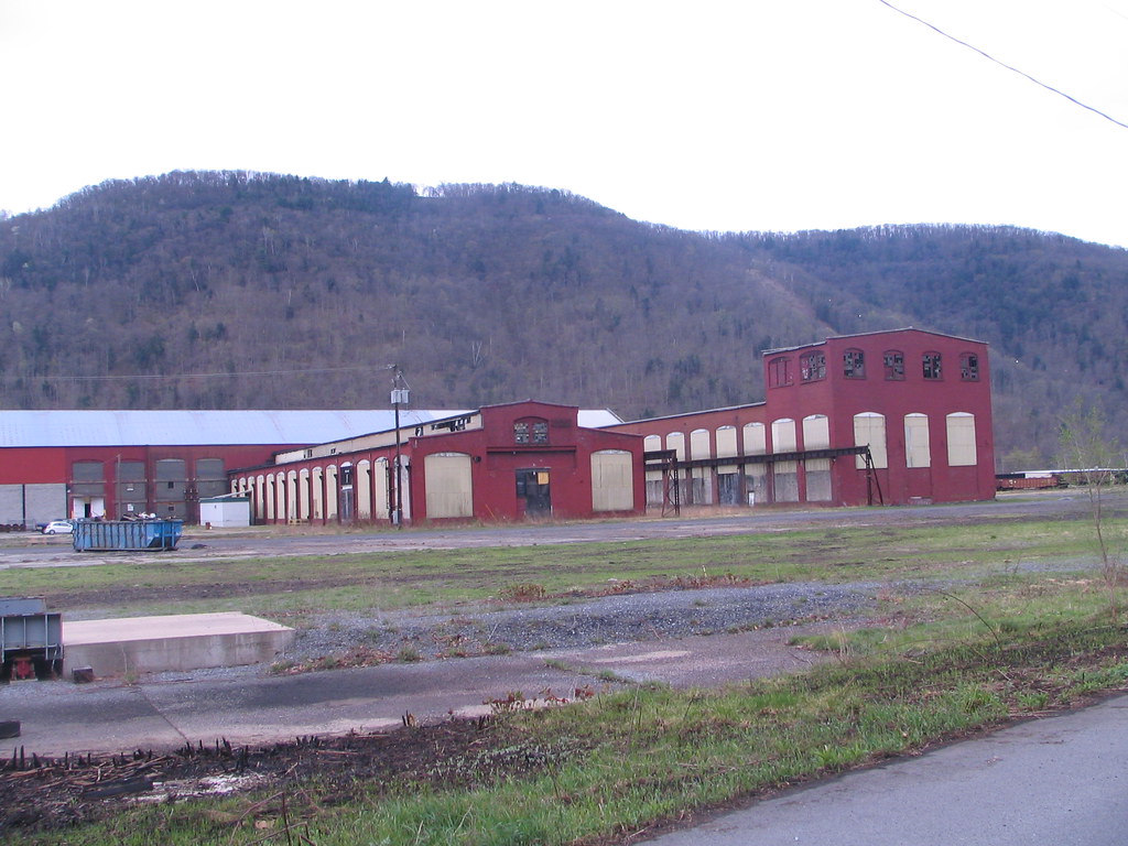 PRR shops. Renovo, PA 40910 Douglas Lehman Flickr