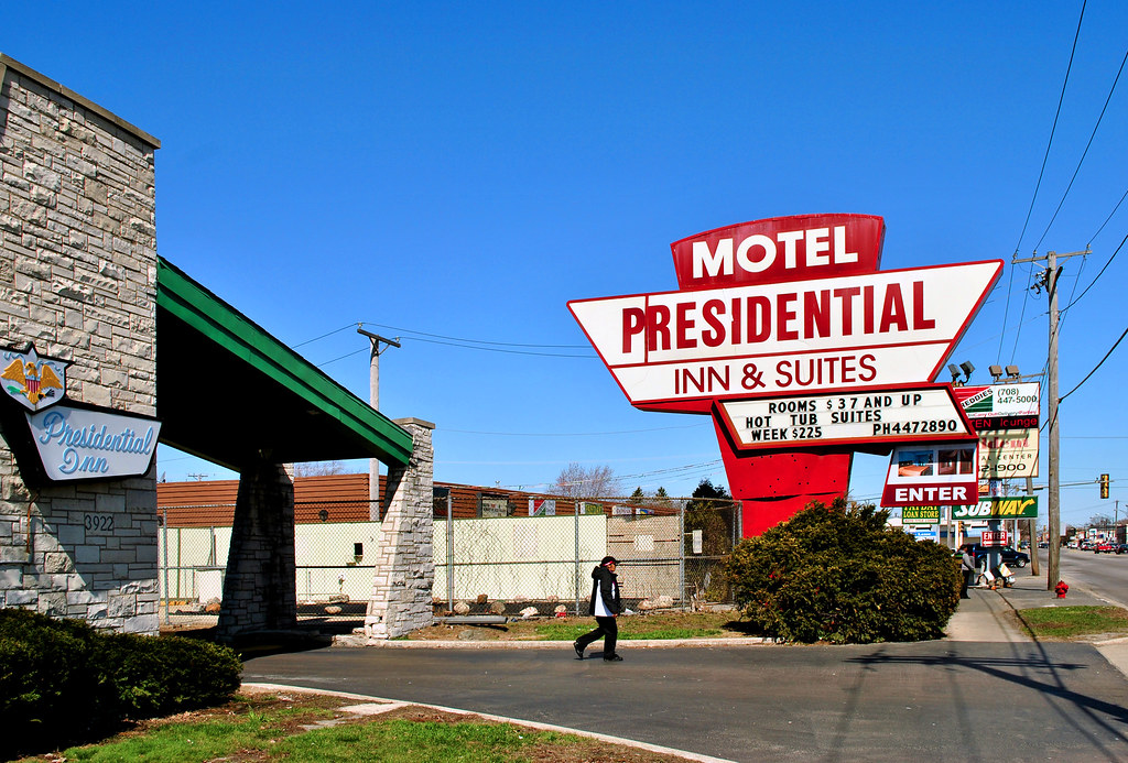 Presidential Inn and Suites Lyons, IL a photo on Flickriver