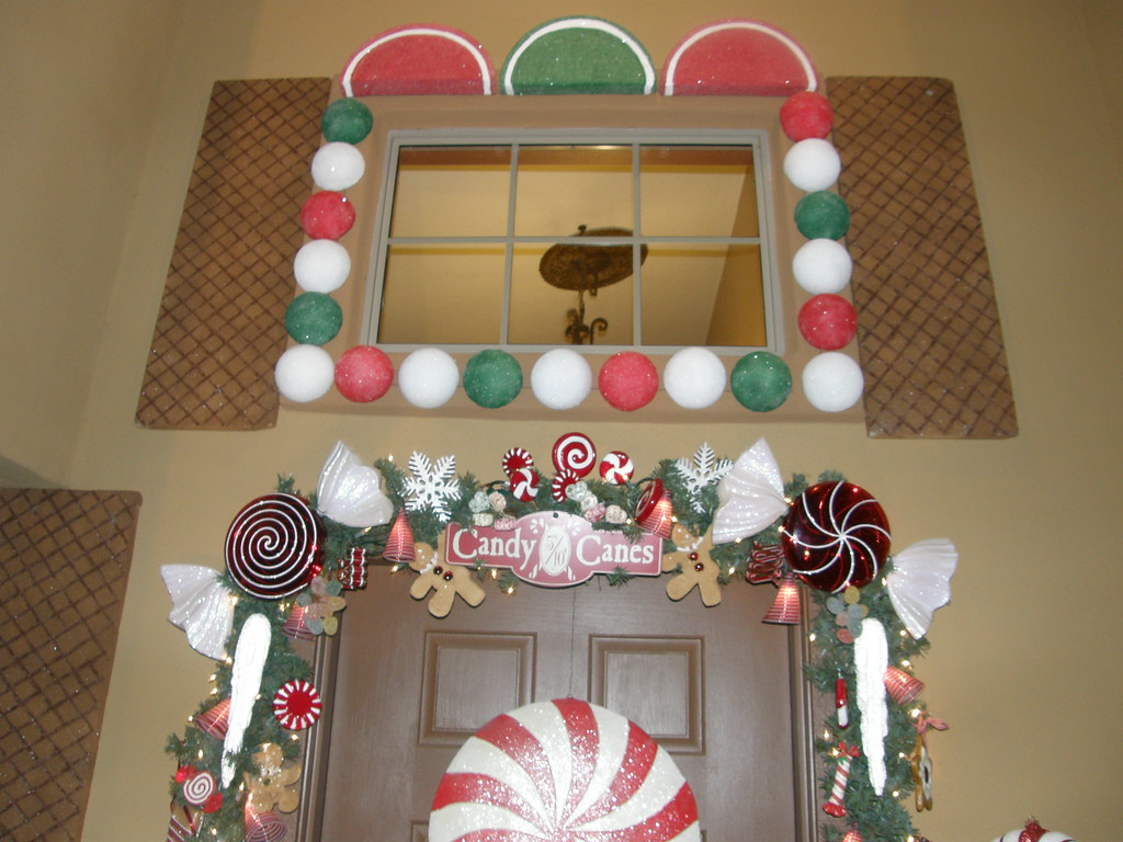 Gingerbread house. Window/door Gingerbread house... we did??? Flickr