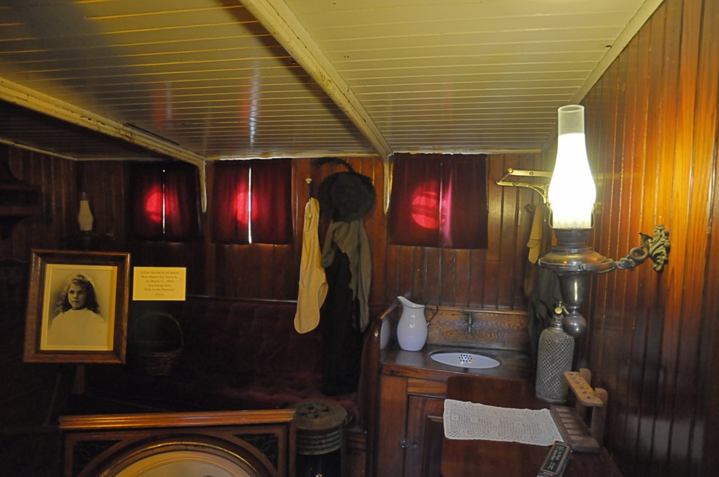 Balclutha Captains Personal Room Photomatix HDR The pers… Flickr