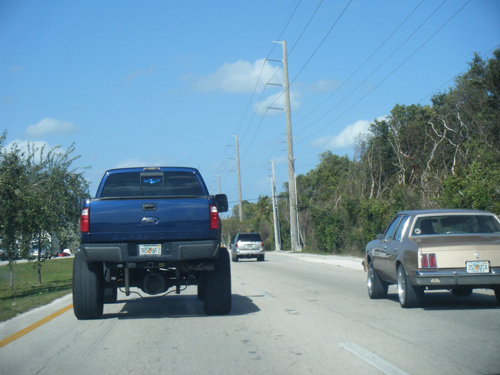 Big Truck, Big Tires Go Gravy! Flickr