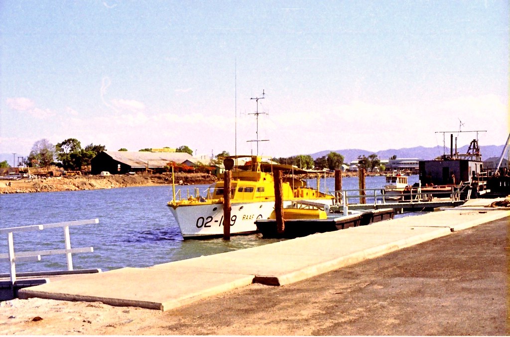 Ca. 197273 RAAF crash boat 02109, formerly HMAS AIR VIE… Flickr