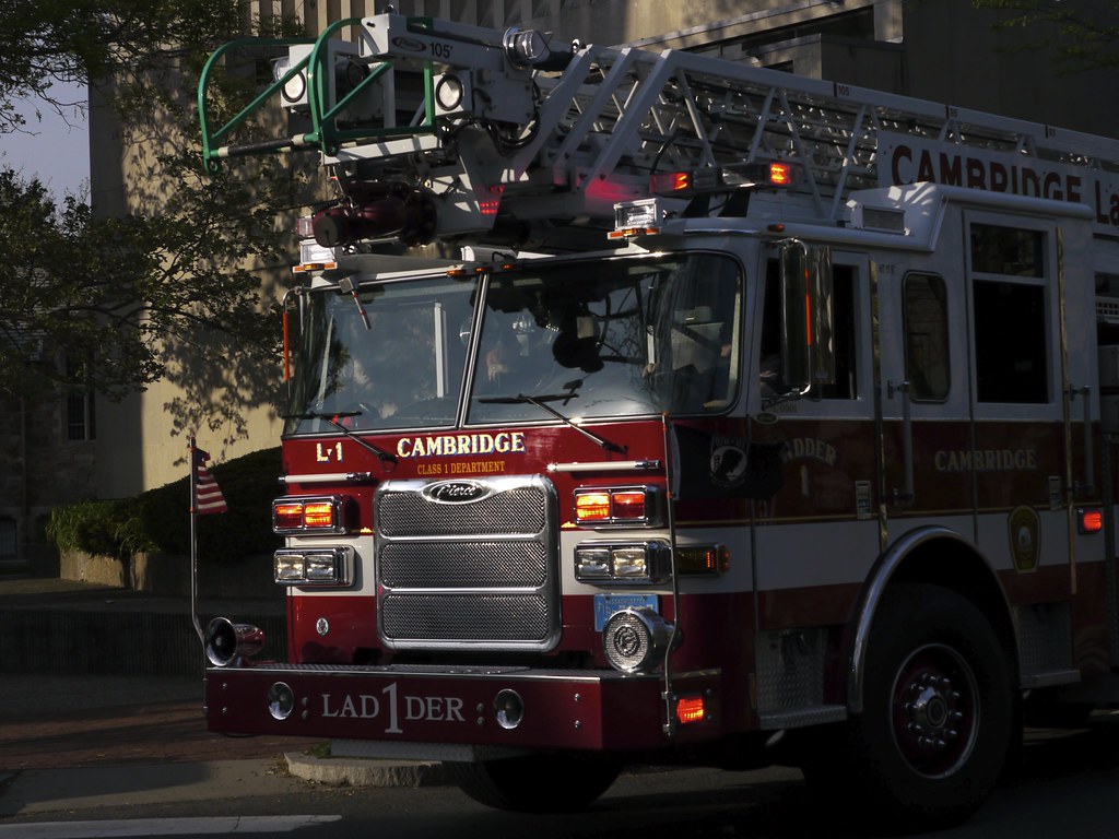 Cambridge Fire Department, Ladder 1 Chad Kainz Flickr