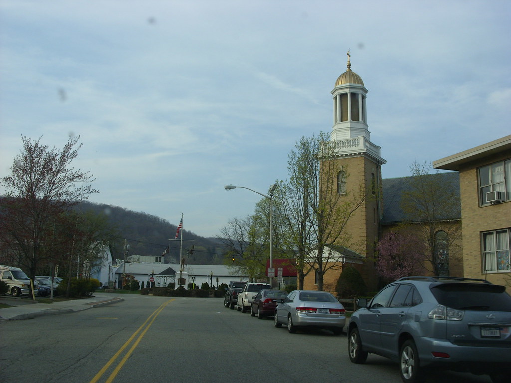 Suffern, New York Suffern, New York Doug Kerr Flickr