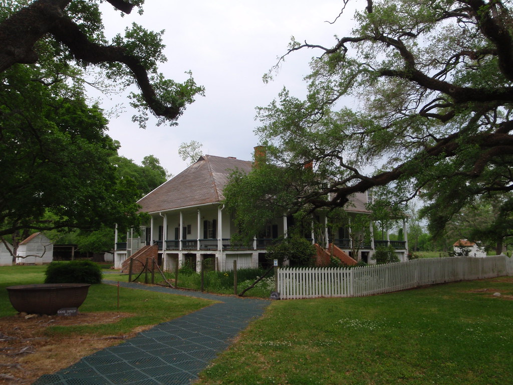 Oakland Plantation a photo on Flickriver