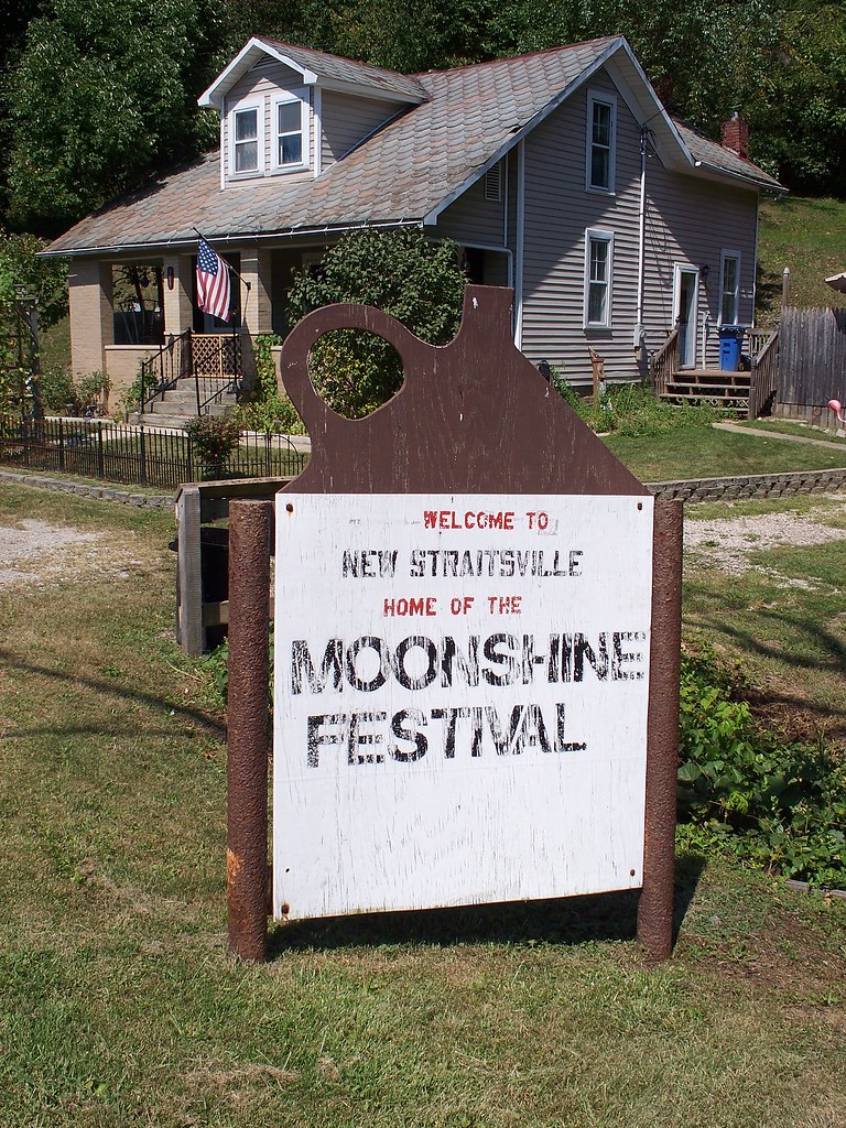 OH New Straitsville Entrance Entrance to New Straitsvill… Flickr