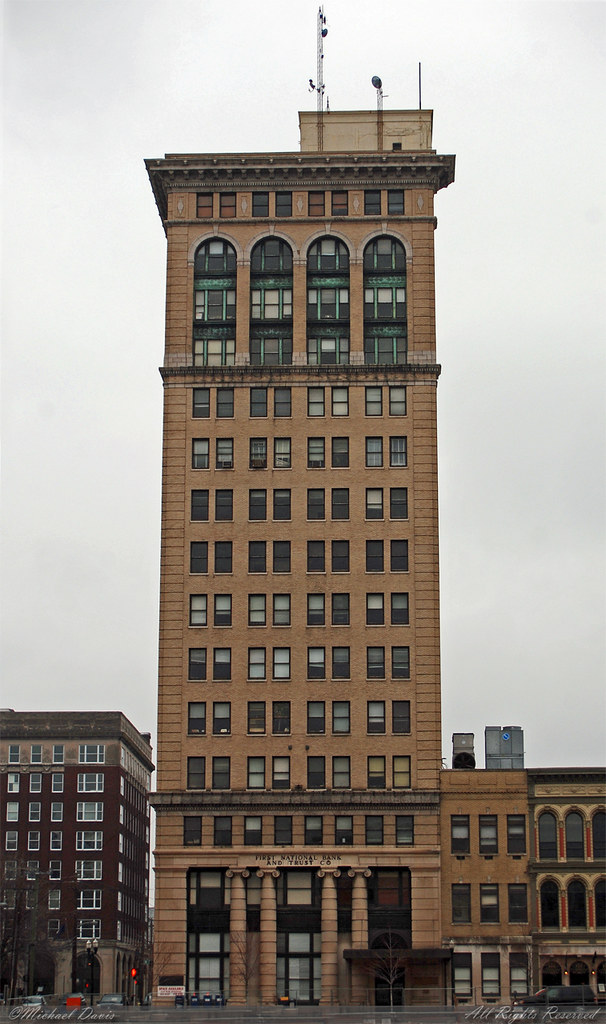 Fayette National Bank Building This 15 floor City and Nati… Flickr