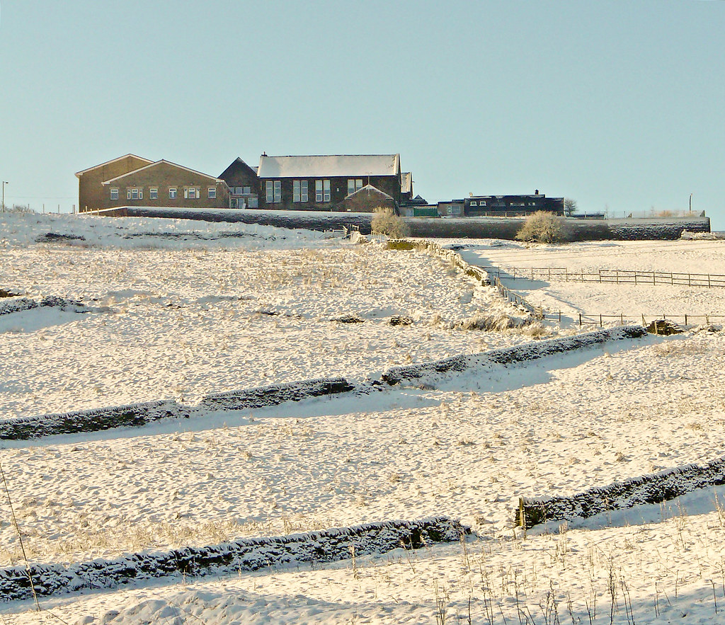 Foxhill School, Mountain, Queensbury The highest Primary S… Flickr