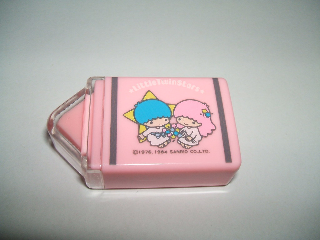 1984 Sanrio Little Twin Stars Cased eraser Made in Japan. vamp