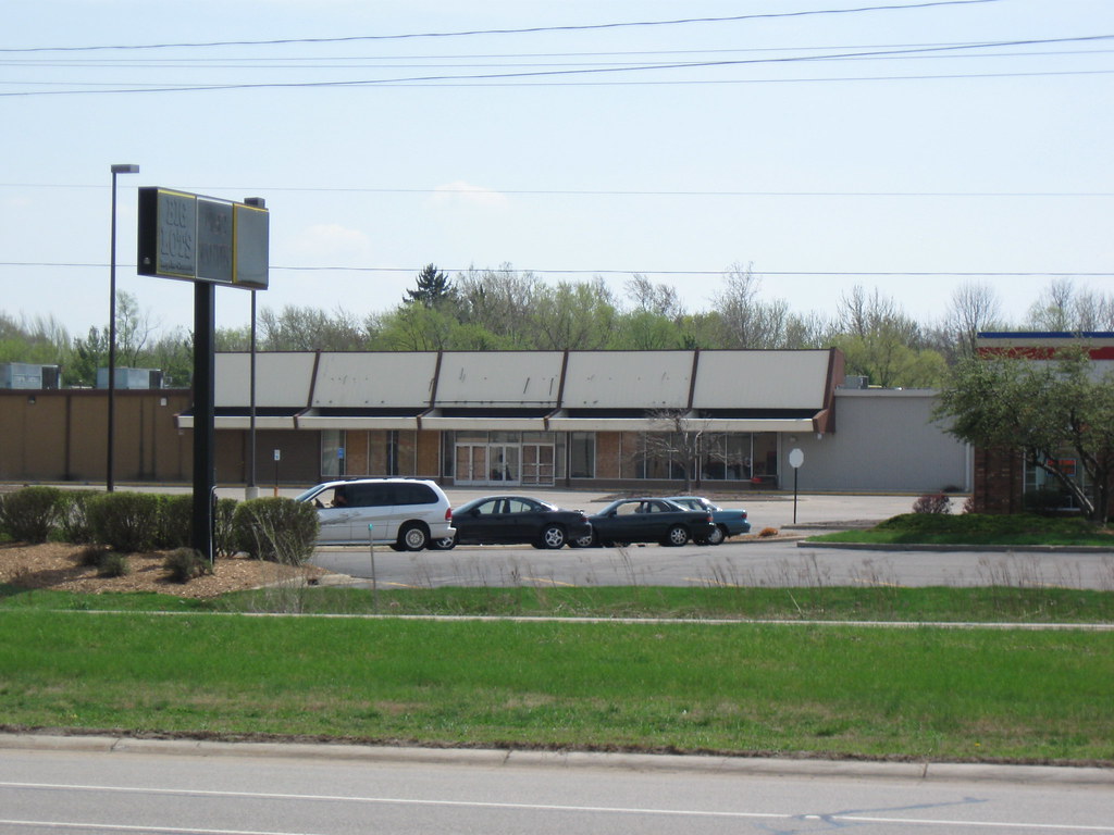 Jenison kmart 15 years later Recap of the store closing ph… Flickr