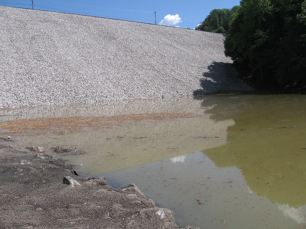 High water at Nolin River Lake May 3rd 1050 Tailwater at N… Flickr