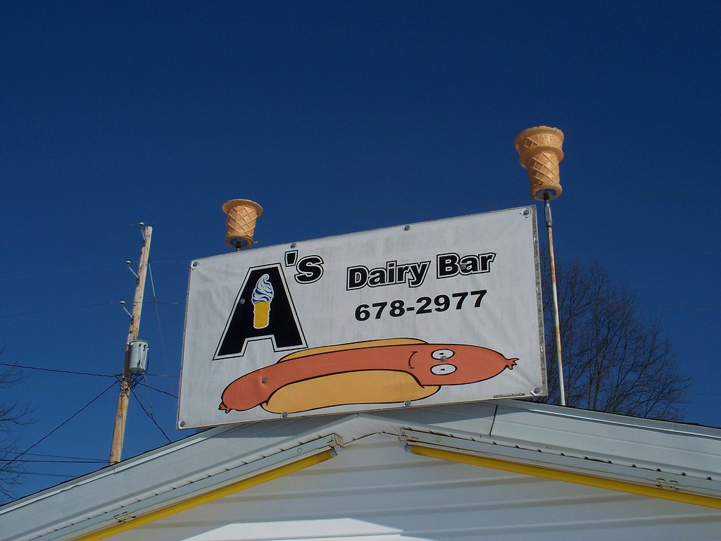 OH Veto A's Dairy Bar (2) Sign for A's Dairy Bar in Veto… Flickr