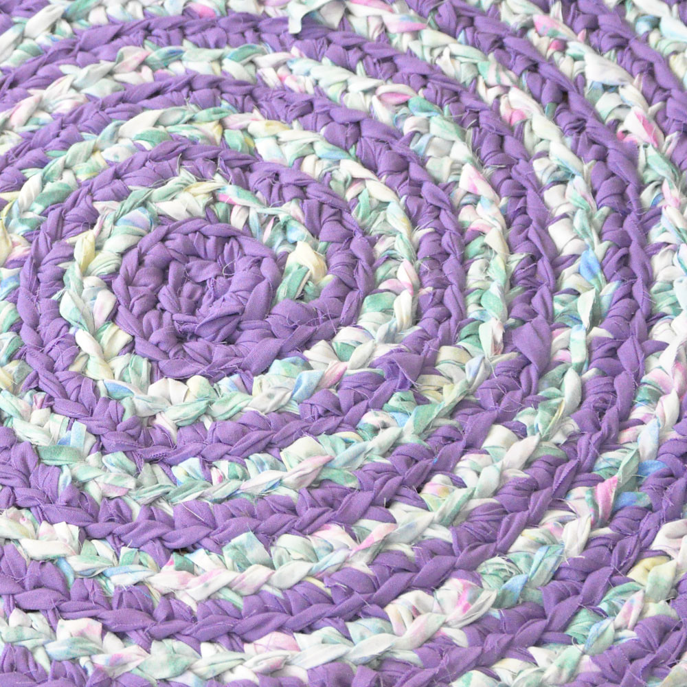 Lilacs in Bloom Crochet Rug Detail I crocheted this rug wi… Flickr