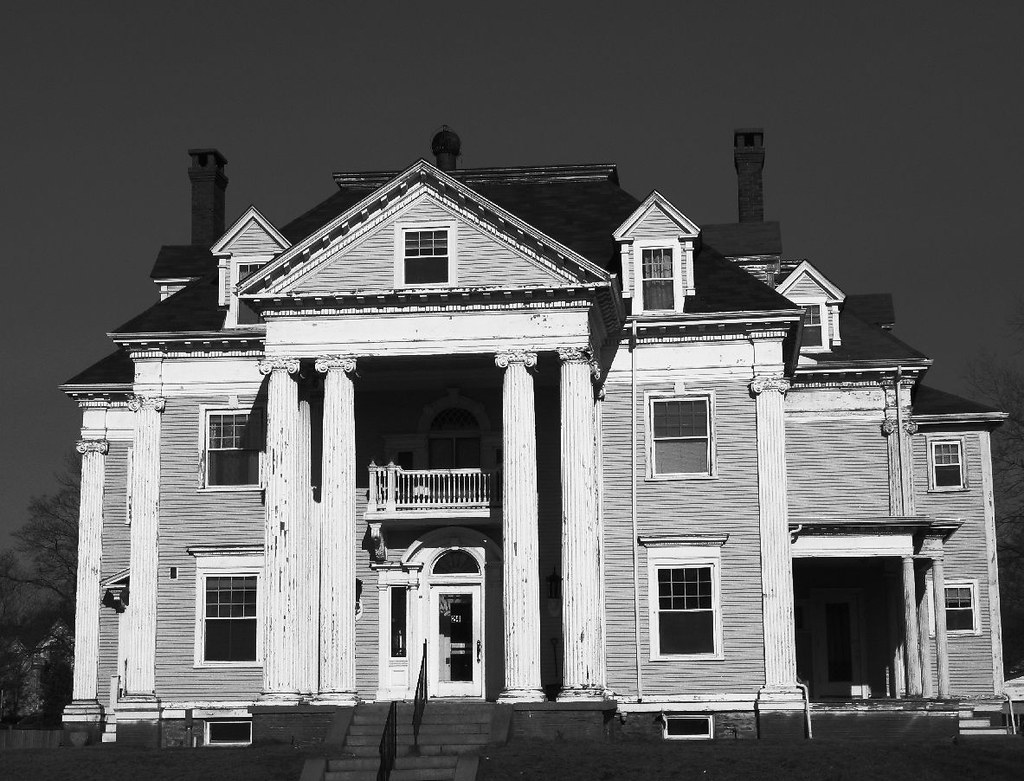 Old Mansion Taunton MA. The city of Taunton is filled with… Flickr