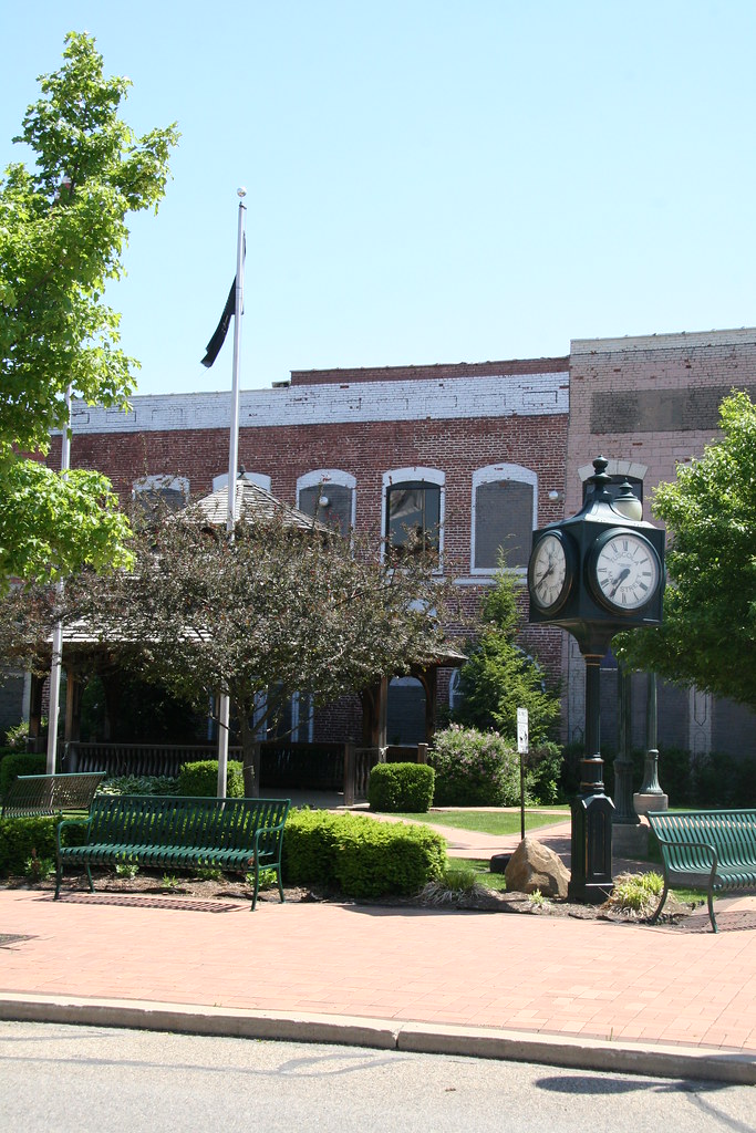 Tuscola IL, Tuscola Illinois, Douglas County Bruce Wicks Flickr