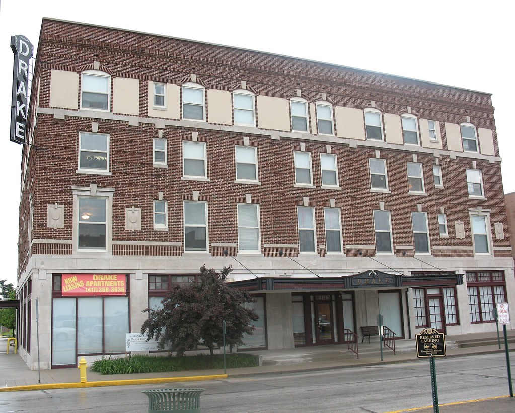 Drake Hotel Carthage MO Contributing Building Carthage C… Flickr