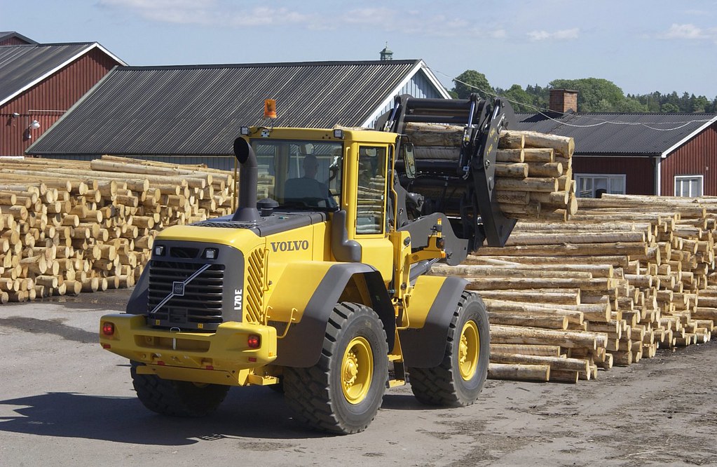 Volvo L70E Loader with Log Grapple a photo on Flickriver