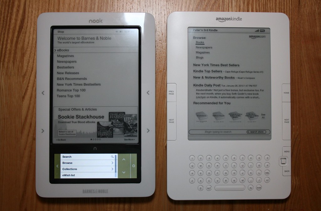 Nook vs. Kindle store home) Nook vs. Kindle (onlin… Flickr