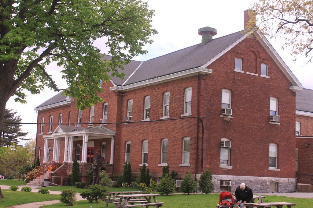 Building 405 Fire Department training center Fort Totten … Flickr