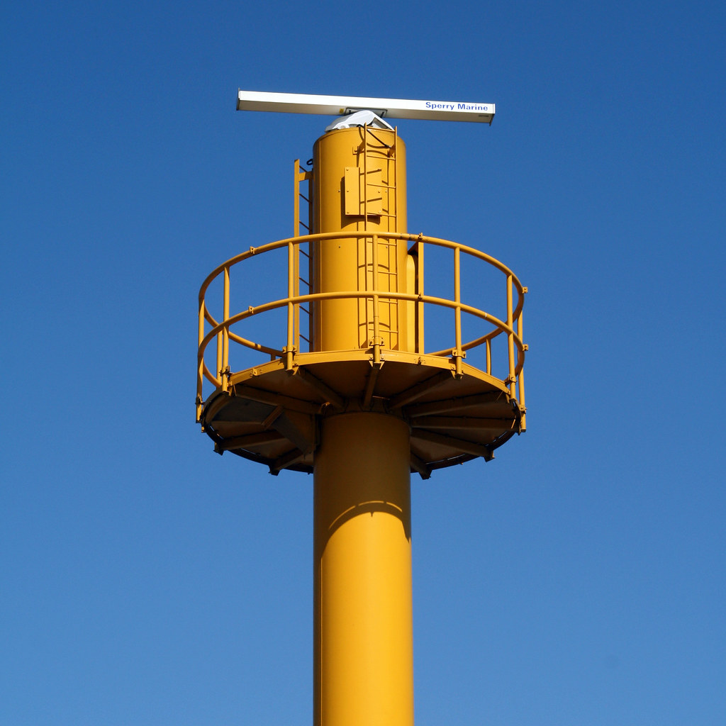 Rotterdam, radar tower Yellow radar tower at Rotterdam har… Flickr