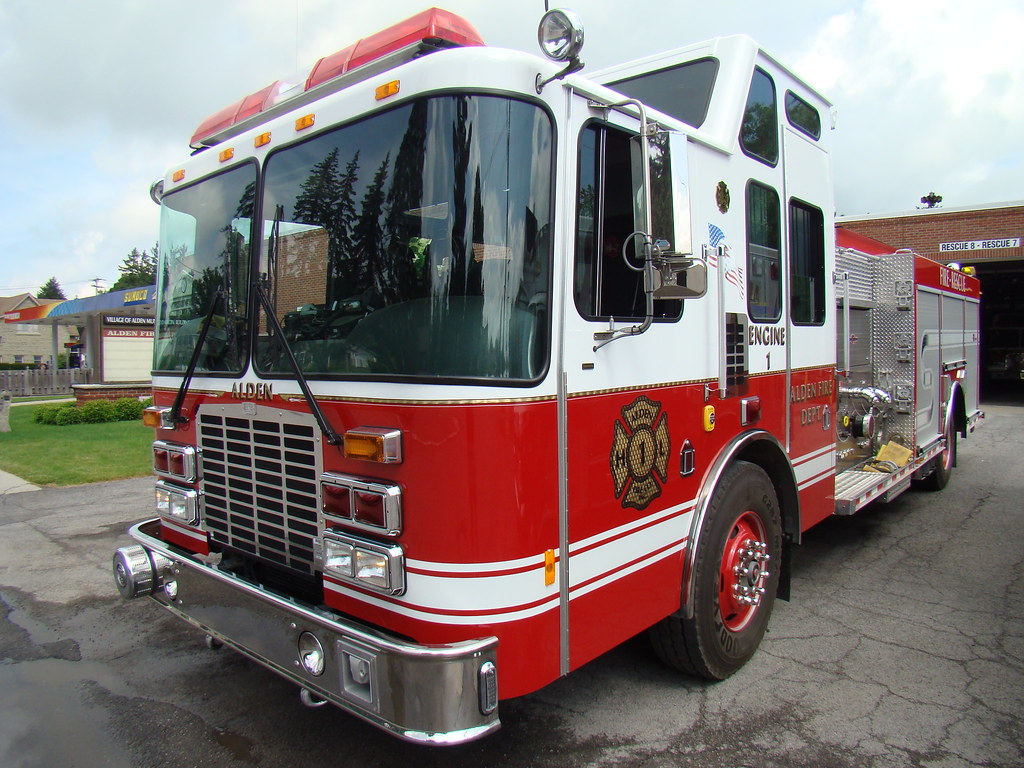 Engine 1, Alden Fire Department a photo on Flickriver