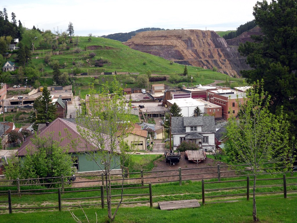 Houses Lead South Dakota Cragin Spring Flickr