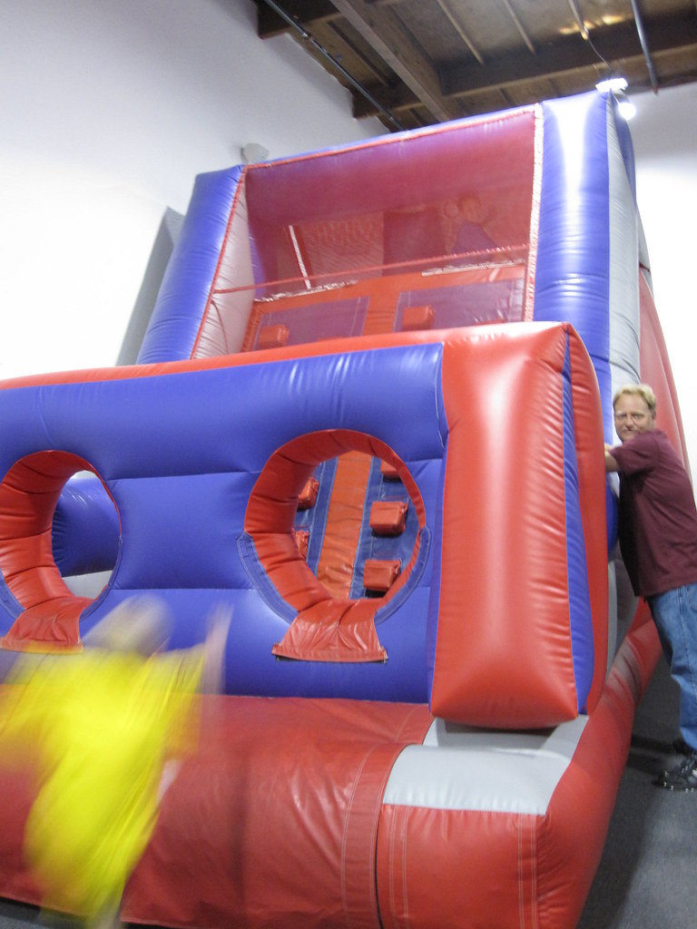 BounceU 7073 Commerce Cir (at Johnson Dr) Pleasanton, CA … Flickr