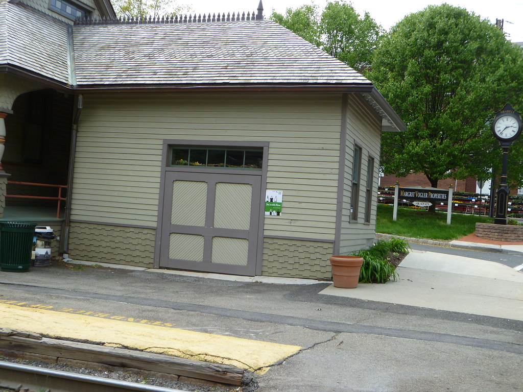 Erie Oradell freight station Queen Anne freight station, 1… Flickr