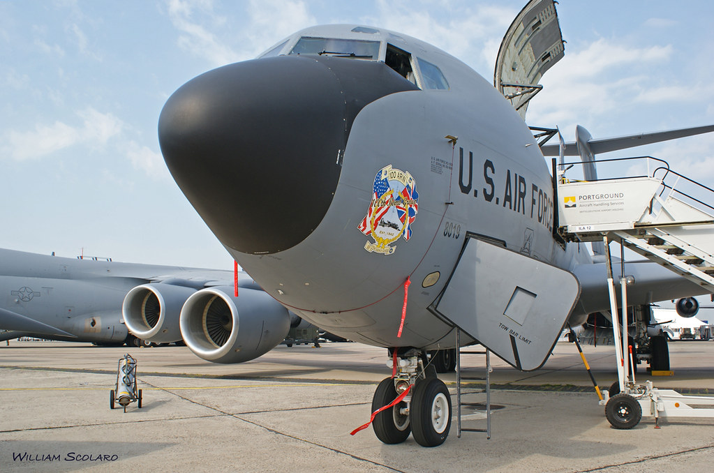 Boeing KC135 Stratotanker (Boeing 707) USAF William Scolaro Flickr