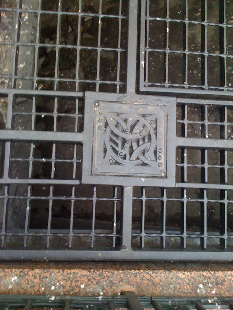 Urban Accessories Urban Accessories; Chicago, IL Lizz Pittsley Flickr