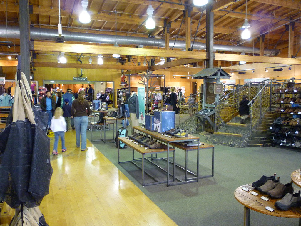 REI Outdoor store in Seattle (REI Headquarter) Martin Lang Flickr