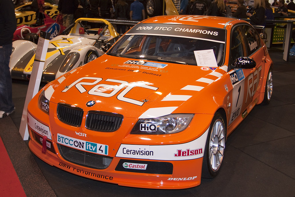 E90 COLIN TURKINGTON 2009 BTCC CHAMPION SCALE 143 ATLAS HR08 BMW 320si
