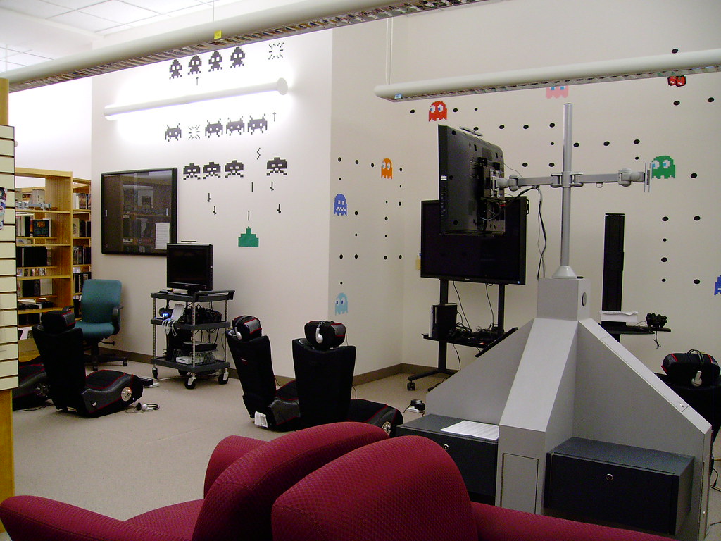 McChord AFB Library February 2nd, 2010 // Photo by Daniell… Flickr