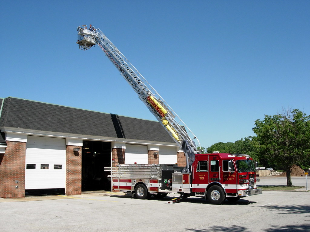 Pepper Pike, Oh F.D. Truck 921 Pepper Pike, Ohio Fire Dep… Flickr