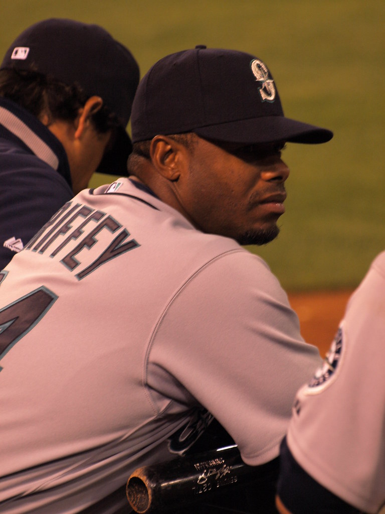 Ken Griffey Jr. 2010.04.06 A's vs Mariners KebinH Flickr