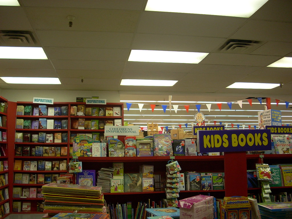 Ollie's Bargain Outlet interior Ollie's Bargain Outlet 60… Flickr