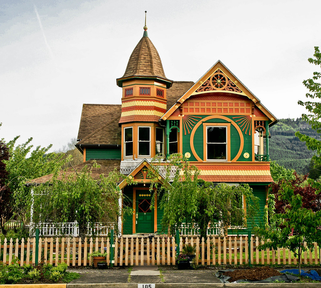 Hasard house, Drain, Oregon DSC04064 This Queen Anne Vic… Flickr