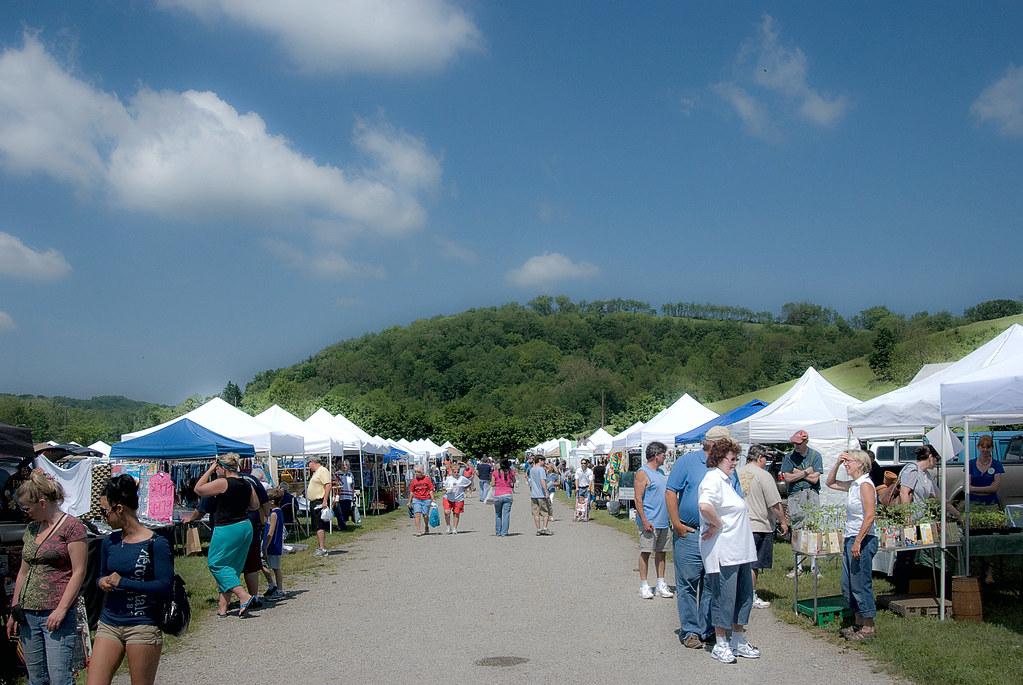 Ligonier Farm Market The Summer means a weekly farm market… Flickr