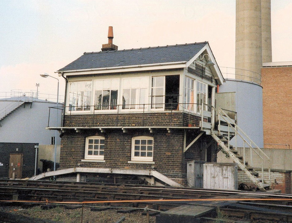 01858 Swing Bridge Junction SB Norwich 20.07.1986 James Cannell Flickr