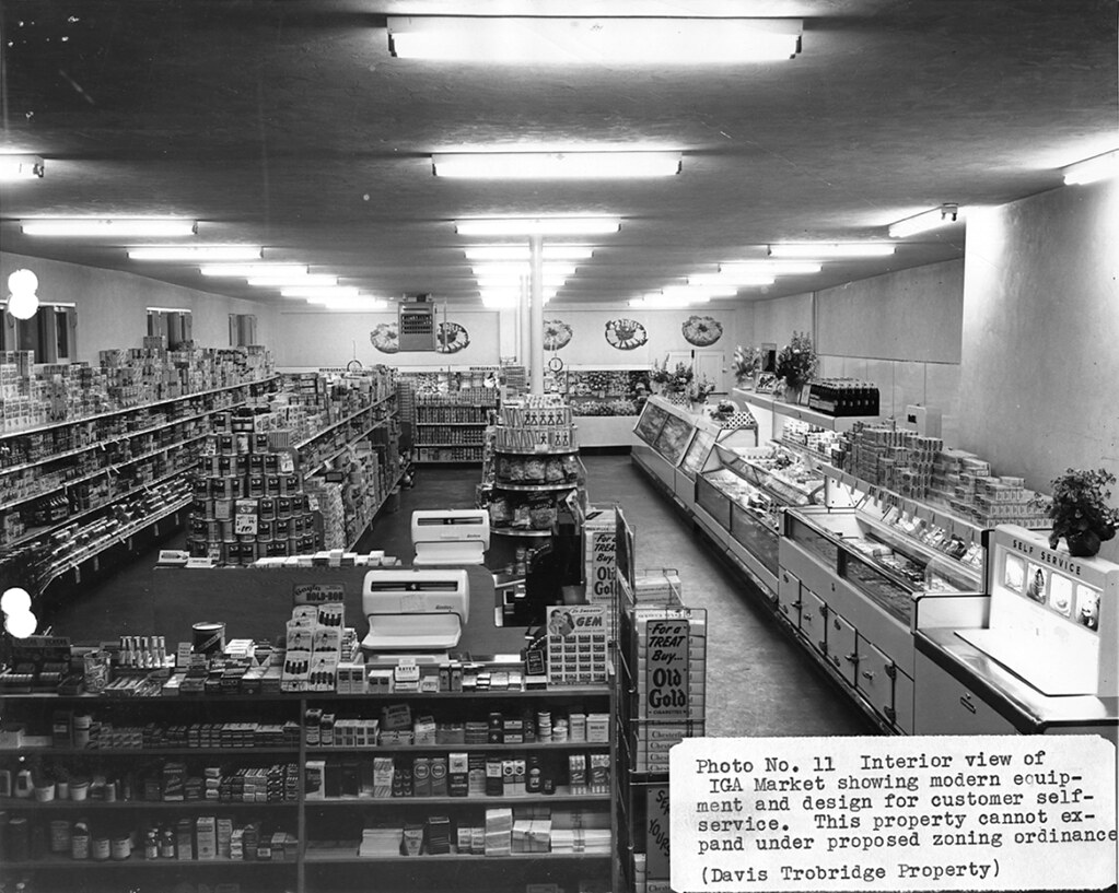 IGA Market interior, 1956 The store was located at Dallas … Flickr