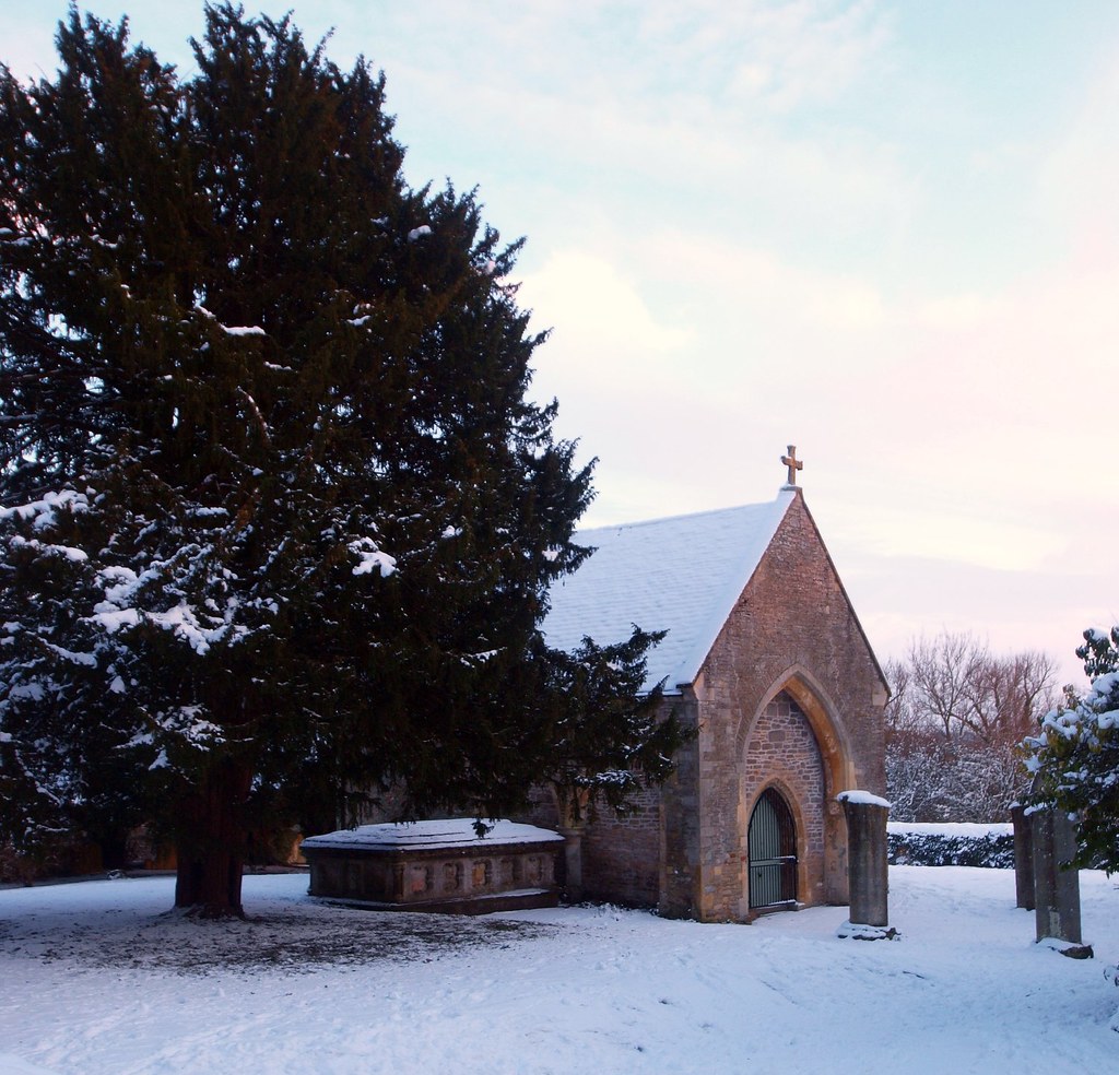 Holy Rood,Old Town Swindon Dave Mcpherson Flickr