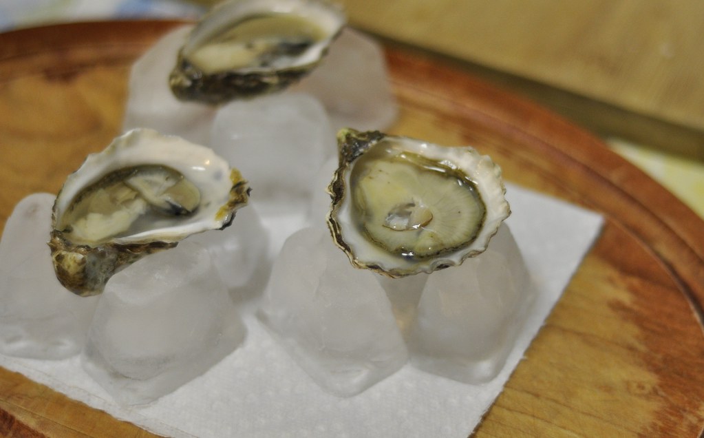 Kumamoto Oysters Kumamoto Oysters from Washington, at lac… Flickr