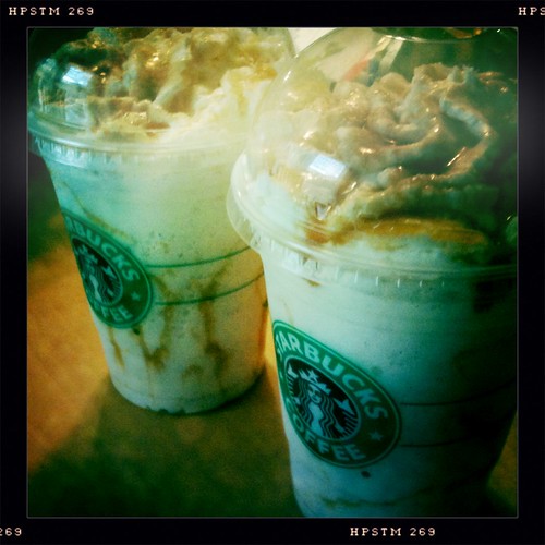 Starbucks {Grande} Vanilla Bean Frappuccino with caramel d… Flickr