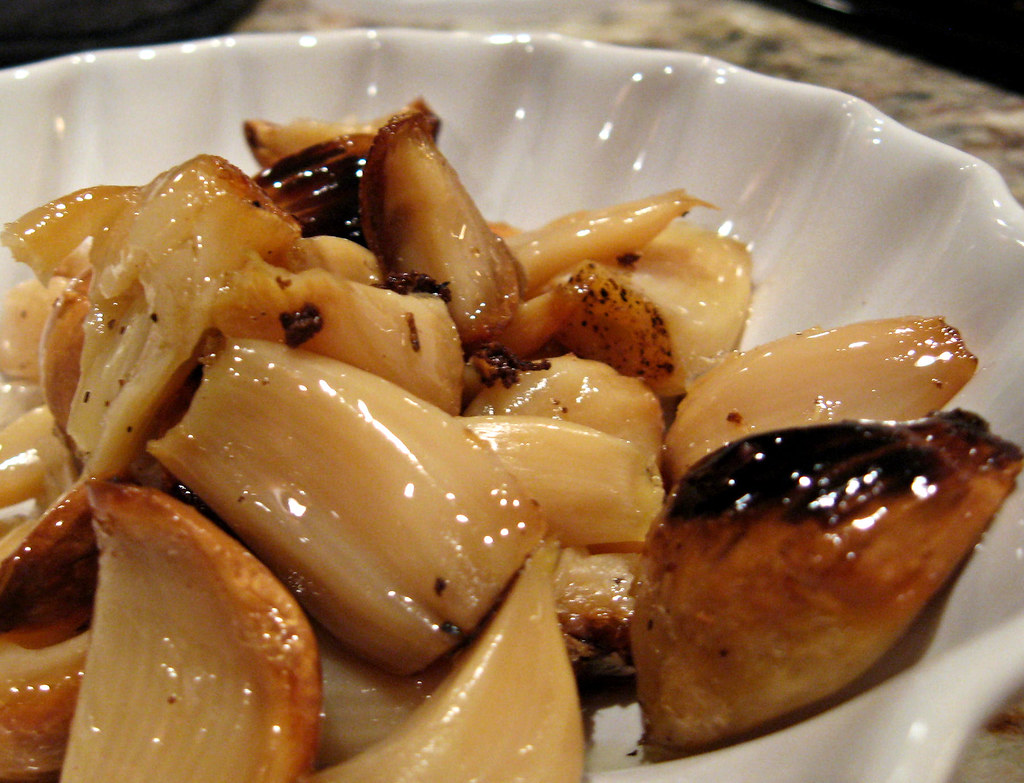 Roasted Garlic Cloves kathy580 Flickr