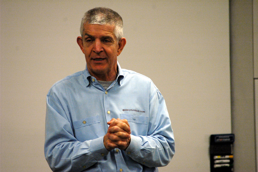 Jim McIngvale visits Mays Gallery Furniture owner Jim "Mat… Flickr