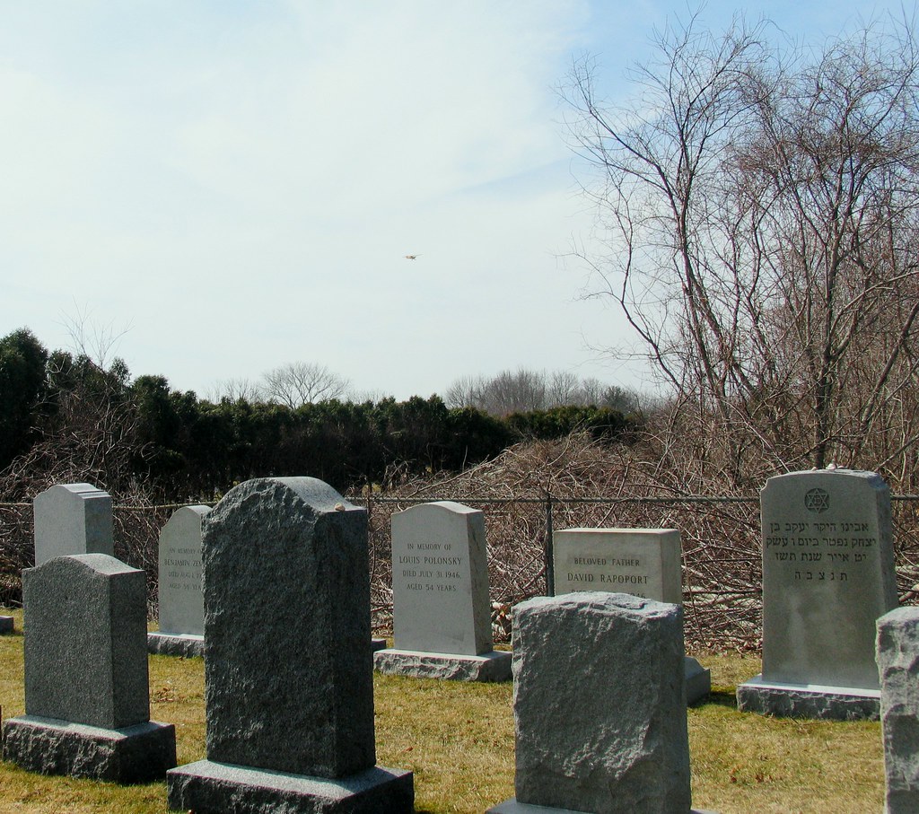 Jewish Cemeteries Old Plainville Road Jewish Cemeteries Ol… Flickr