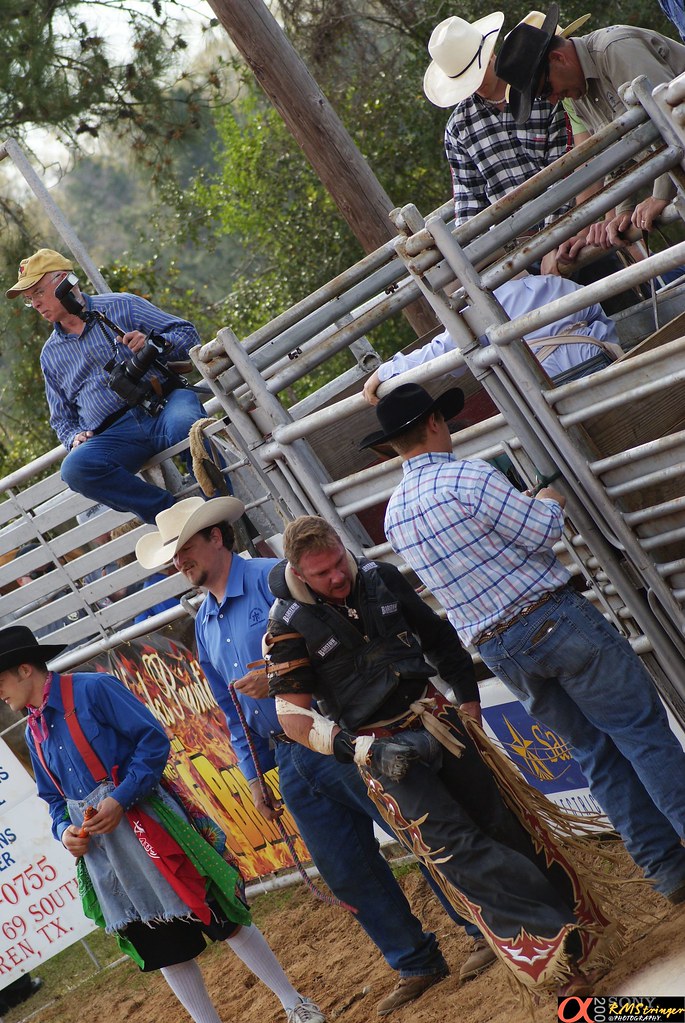 DSC04989 Pro Rodeo Star Ford Adkins at Woodville Rodeo. Ta… Flickr