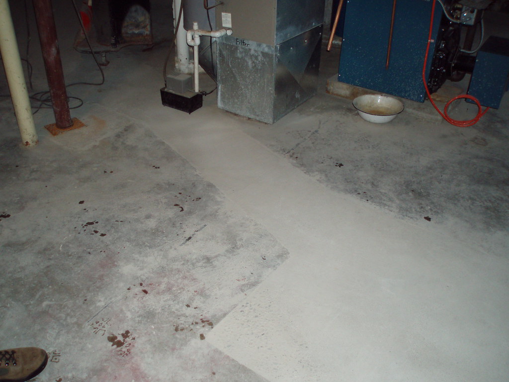 Home heating oil spill Somerville, MA Photographs from t… Flickr